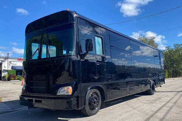 30-passenger exterior